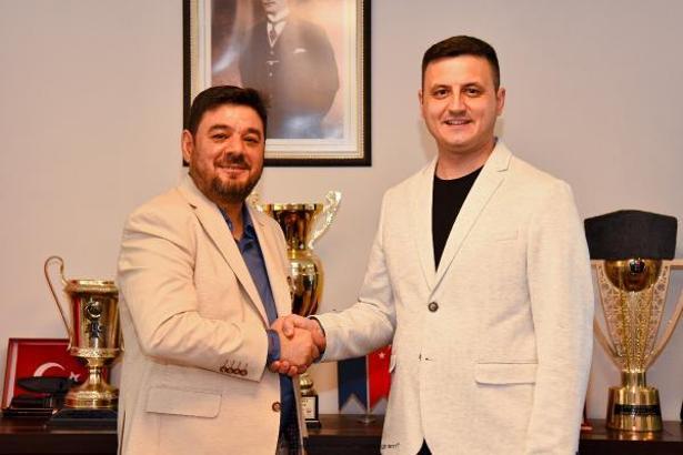 Menemen FK'da devir gerçekleşti