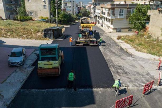 Buca'da asfaltlama çalışmaları tam gaz
