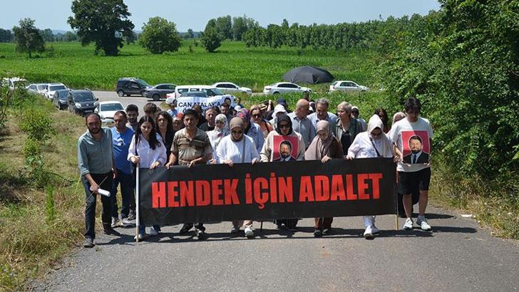 Sakarya'da havai fişek fabrikasındaki patlamada ölenler anıldı