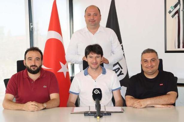Altay'da İbrahim Akın imzayı attı