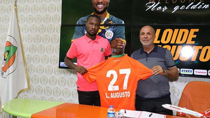 Alanyaspor, Loide Augusto ile 4 yıllık sözleÅŸme imzaladı