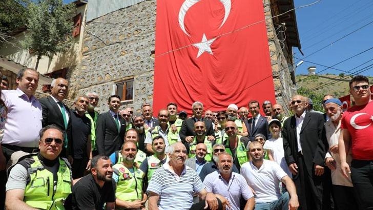 Başbağlar'da, PKK'nın 30 yıl önce katlettiği 33 kişi dualarla anıldı