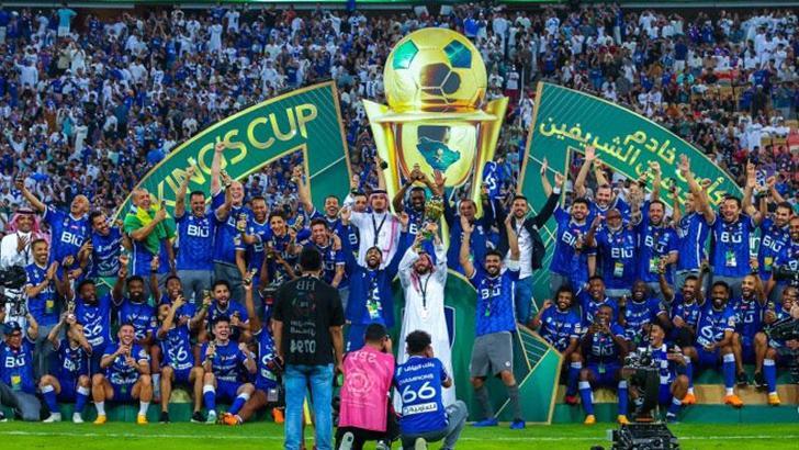 Suudi Arabistan transferde futbol piyasasını karıştırdı
