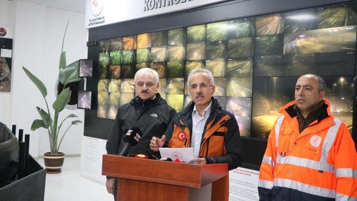 Bakan Uraloğlu: Selden kapanan 14 yol açıldı, 7 tanesi için çalışmalar sürüyor