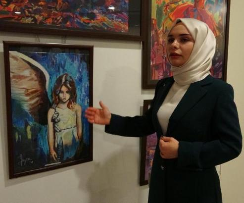 PDR öğrencisi Feyza'nın psikolojik sergisi