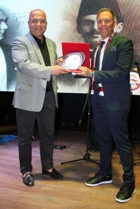 Galatasaray'ın şampiyonluğu Kuşadası'nda kutlandı