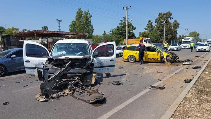 İki aracın çarpıştığı kazada 5 kişi yaralandı