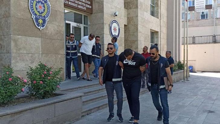 Kendilerini avukat olarak tanıtıp 7 ilde dolandırıcılık yapan 3 şüpheli tutuklandı