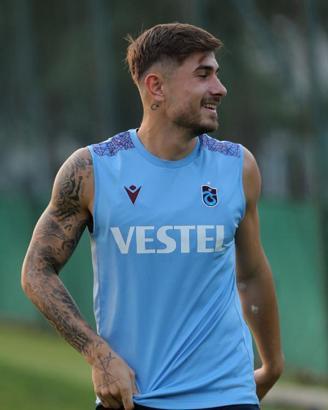 Trabzonspor'da Dorukhan Toköz ile yollar ayrıldı (FOTOĞRAFLAR)