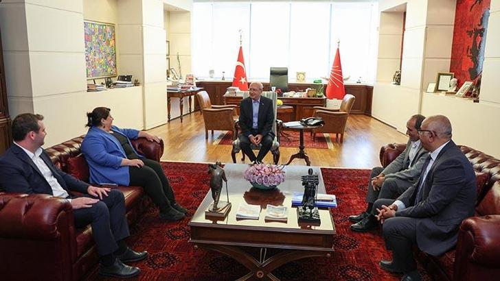 Kılıçdaroğlu, KESK heyetini kabul etti