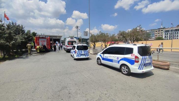 Marmaray Yenikapı İstasyonu'nda raylara atladığı öne sürülen genç kız hayatını kaybetti