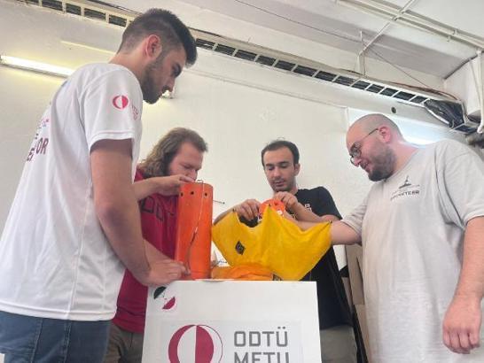 ODTÜ'lü öğrenciler, 'model uydu' ile ABD'de 2'nci oldu