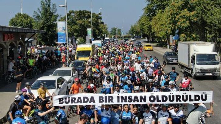 Havadan görüntülerle // Bostancı'da yüzlerce bisikletli ölen arkadaşları için pedal çevirdi