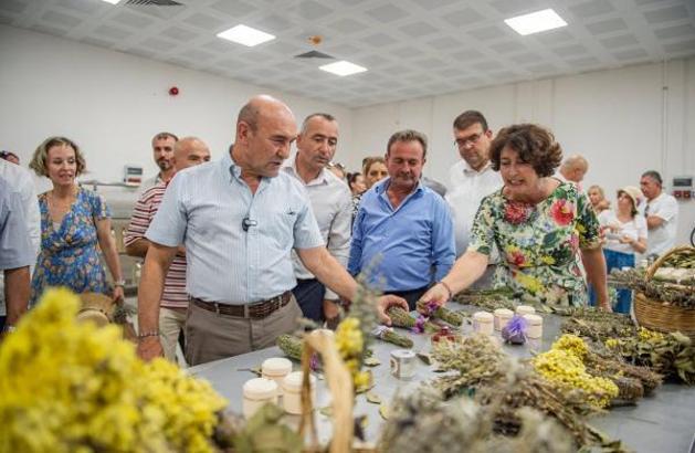 İzmir'in Kozmetik Köyü Ulamış'ta açıldı