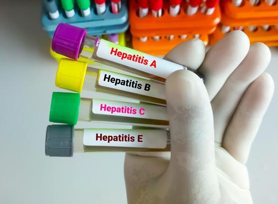 “Hepatitte aşılama, kronik enfeksiyonları önlemede yüzde 95 etkili”