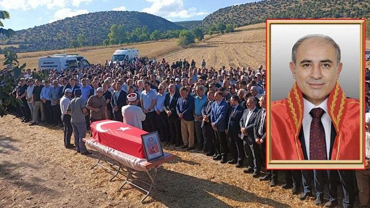 Yargıtay üyesi Artuç, Tokat'ta toprağa verildi