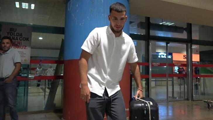 Trabzonspor'un yeni transferi Mehmet Can Aydın Trabzon’da