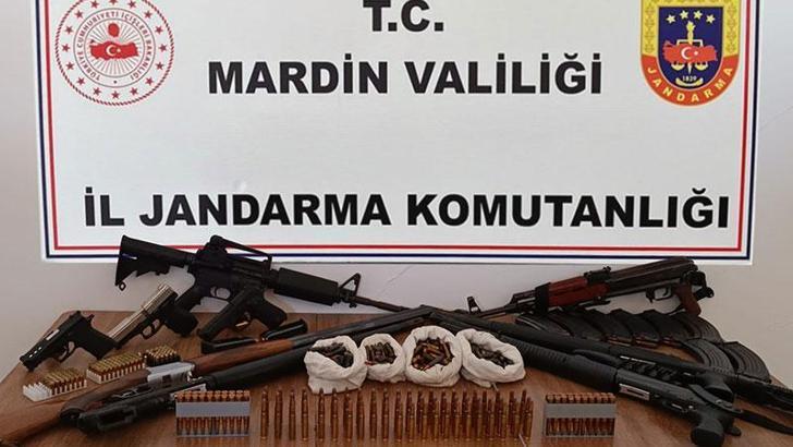 Mardin’de iki evde silah ve fişek ele geçirildi