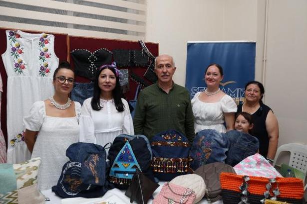 Akdenizli kadınlar, el emeği göz nuru eserlerini sergiledi