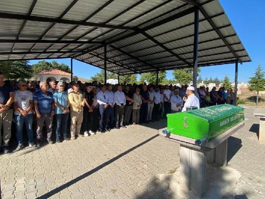 Kızılırmak'ta alabora olan botta yaşamını yitiren çömlek ustası, toprağa verildi