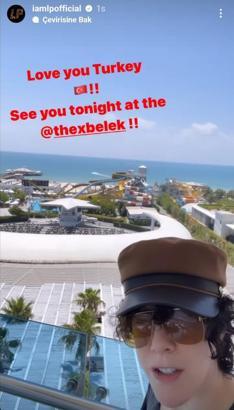 Antalya'ya gelen ABD'li şarkıcı LP'den 'Love you Turkey' paylaşımı