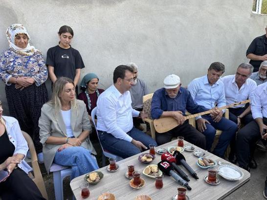 İmamoğlu: 5 yıl bittiğinde Türkiye Cumhuriyeti'nin en güçlü yönetimi olduğunu ortaya koyacağız (2)