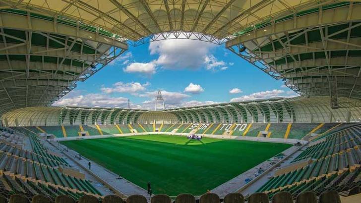 Göztepe'de stadyum krizi