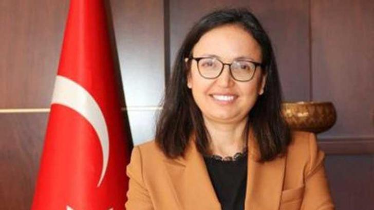 28 yıldır il olan Yalova’ya 3’üncü kez kadın vali atandı