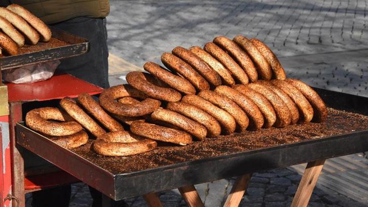 İzmir'de gevrek fiyatı 10 TL'ye çıktı