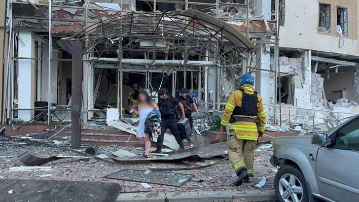 Zaporijya’da bir otele füze saldırısı: 1 ölü