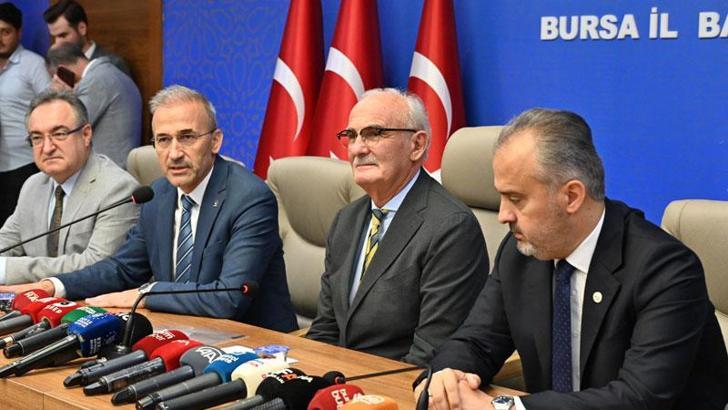 AK Parti'li Yılmaz: Noter masası darmaduman olmuş vaziyette