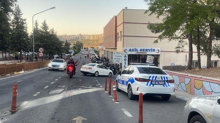Şanlıurfa’da motosikletli yunus timi kamyona çarptı; 2 polis yaralı