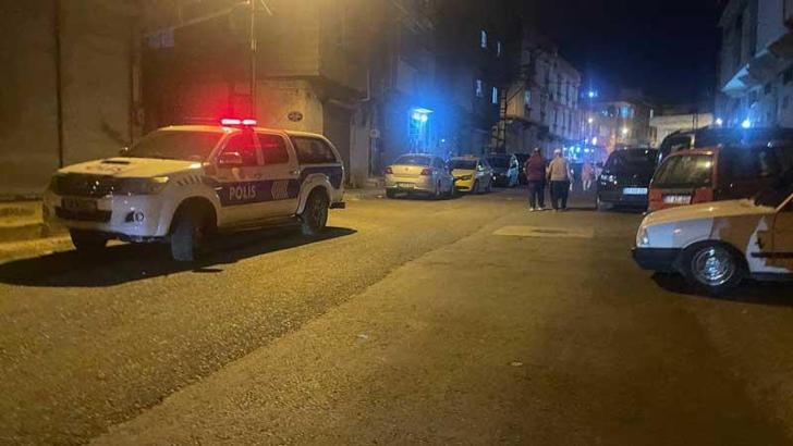 Şehir magandası otomobilden rastgele ateş açtı: 8 yaralı