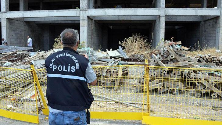 Bastığı kalas kırılınca beton zemine düşüp öldü