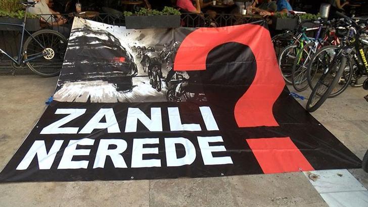 Kadiköy'de Doğanay Güzelgün'ün ölümüne neden olan sürücünün yakalanamaması protesto edildi