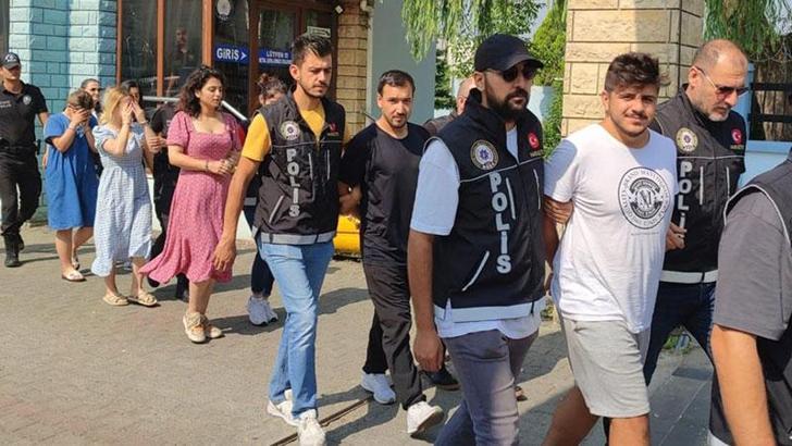 Düzce'de günlük kiralık evlere uyuşturucu baskını; 5 tutuklama