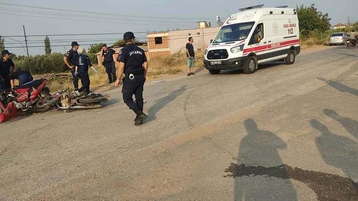 Motosikletler çarpıştı: 1 ölü, 2 yaralı