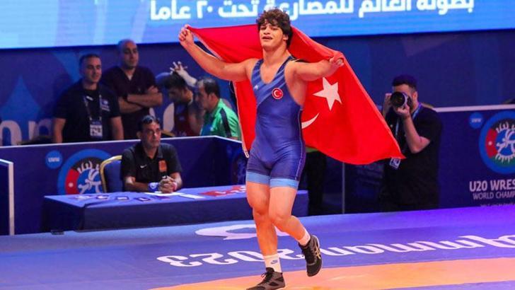 Alperen Berber, dünya şampiyonu oldu