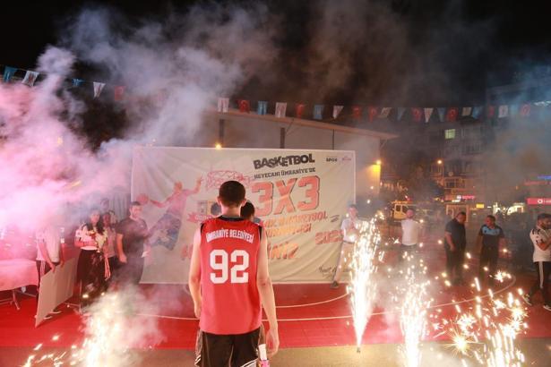 Ümraniye'de Sokak Basketbol Turnuvası’nda şampiyonlar belli oldu