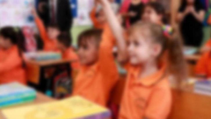 Yeni eğitim öğretim yılında okul kıyafetleri değiştirilmeyecek