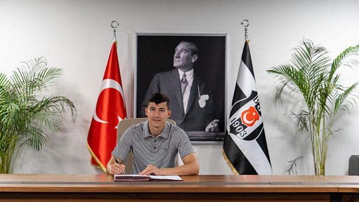Beşiktaş, Bakhtiyor Zaynutdinov'u açıkladı