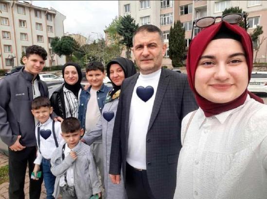 Yozgat'taki otobüs kazasında ölen anne baba ile çocukları toprağa verildi