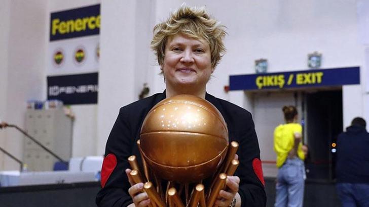 Fenerbahçe Kadın Basketbol Takımı Başantrenörü Marina Maljkovic'in görevine son verildi
