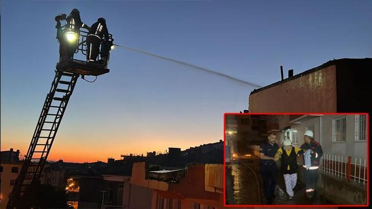 Boş binada çıkan yangın, yanındaki eve sıçradı