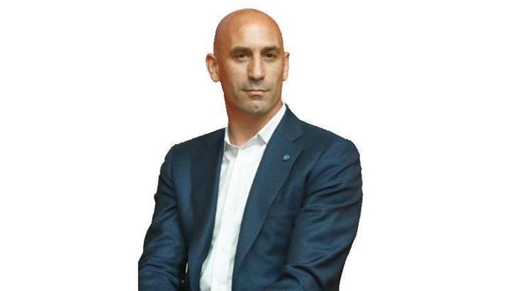 İspanya Futbol Federasyonu Başkanı Luis Rubiales, istifa etmeyeceğini açıkladı