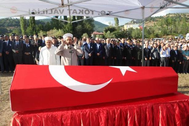 Şehit polis Telli, memleketi Tokat'ta son yolculuğuna uğurlandı