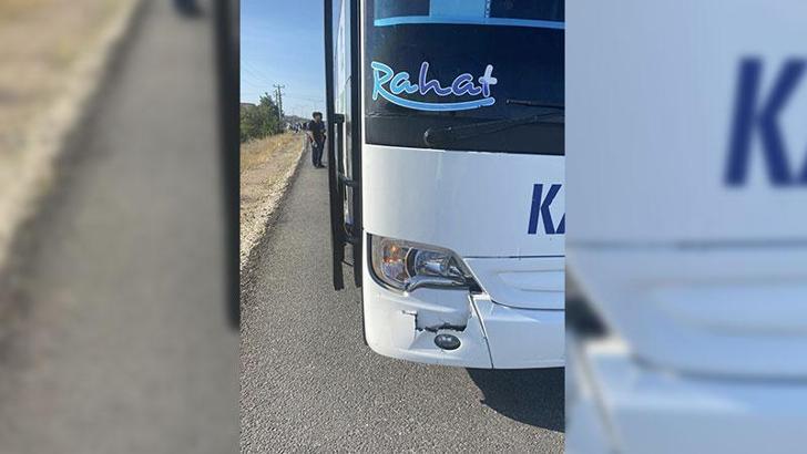 Yola kaçan topun peşinden giden çocuk, yolcu otobüsünün çarpmasıyla canından oldu