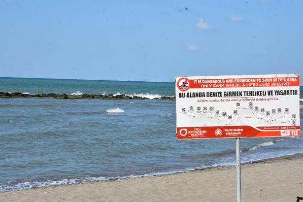 Ordu'da yasak alanda denize giren 2 kadın, boğuma tehlikesi geçirdi