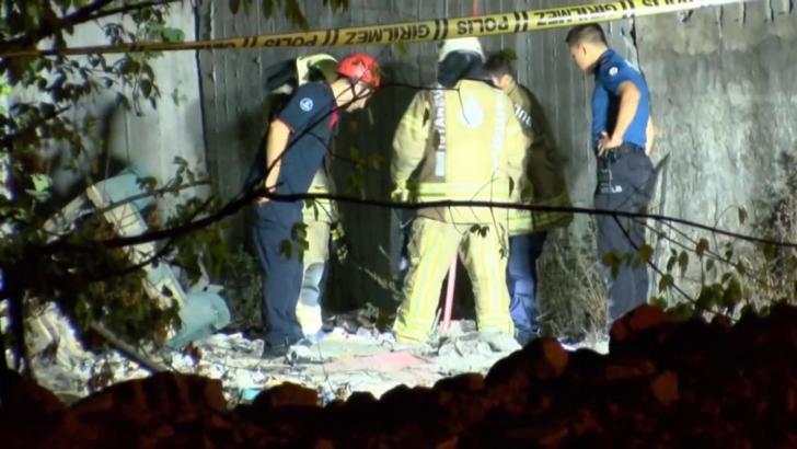 Bağcılar'da boş arsadaki kuyuda erkek cesedi bulundu