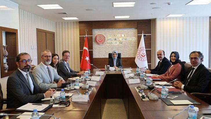 Bakan Göktaş, AB Türkiye Delegasyon Başkanı Meyer-Landrut'u kabul etti